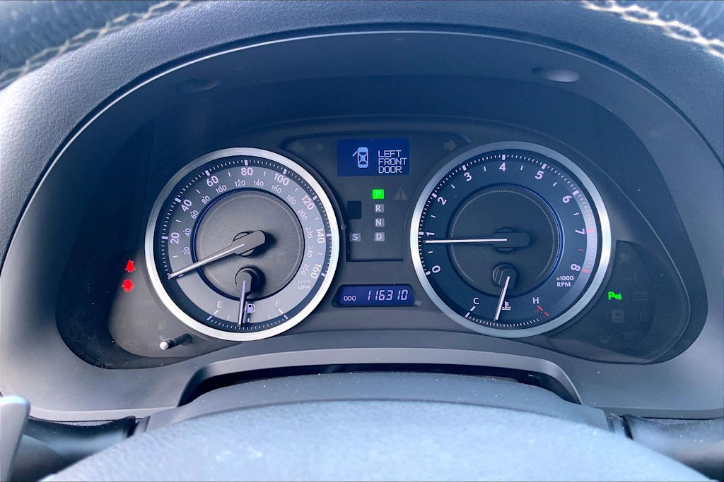 Thumbnail: 2011 Lexus IS - 16