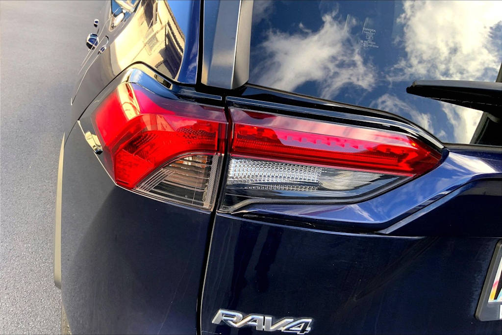 Thumbnail: 2024 Toyota RAV4 - 32