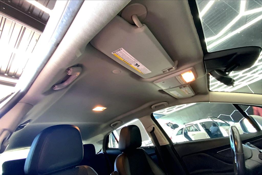 Thumbnail: 2018 Buick Encore - 30