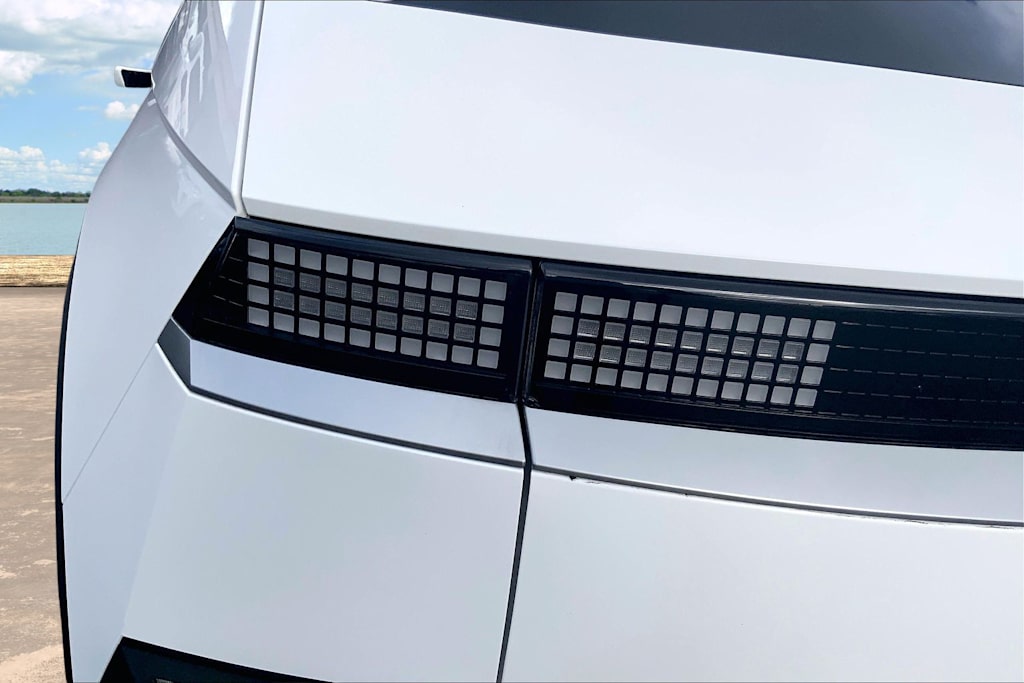 Thumbnail: 2024 Hyundai Ioniq 5 - 32