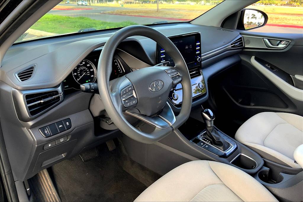 Thumbnail: 2022 Hyundai Ioniq - 2