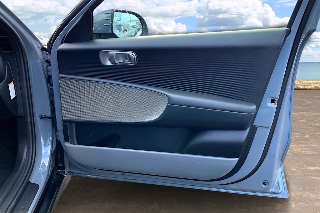 Thumbnail: 2025 Hyundai Ioniq 6 - 28