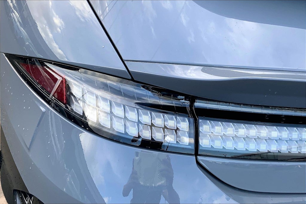 Thumbnail: 2025 Hyundai Ioniq 6 - 32