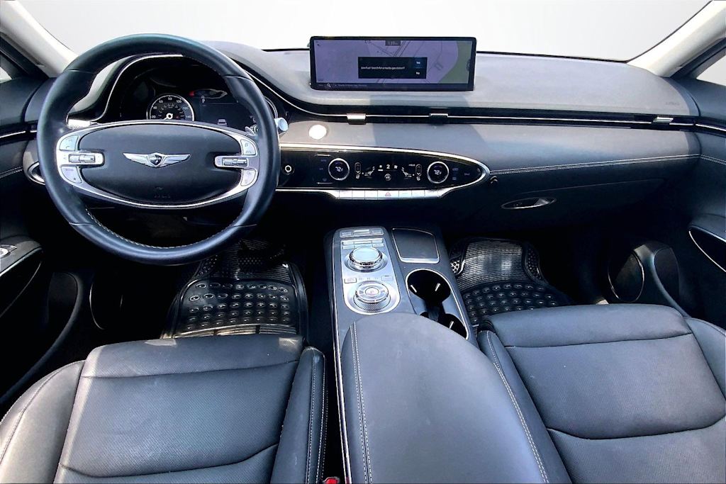 Thumbnail: 2022 Genesis GV70 - 10