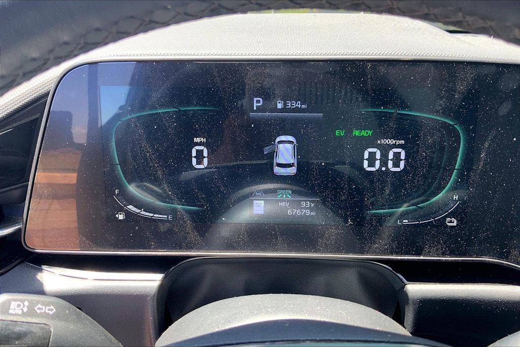 Thumbnail: 2023 Kia Niro - 21