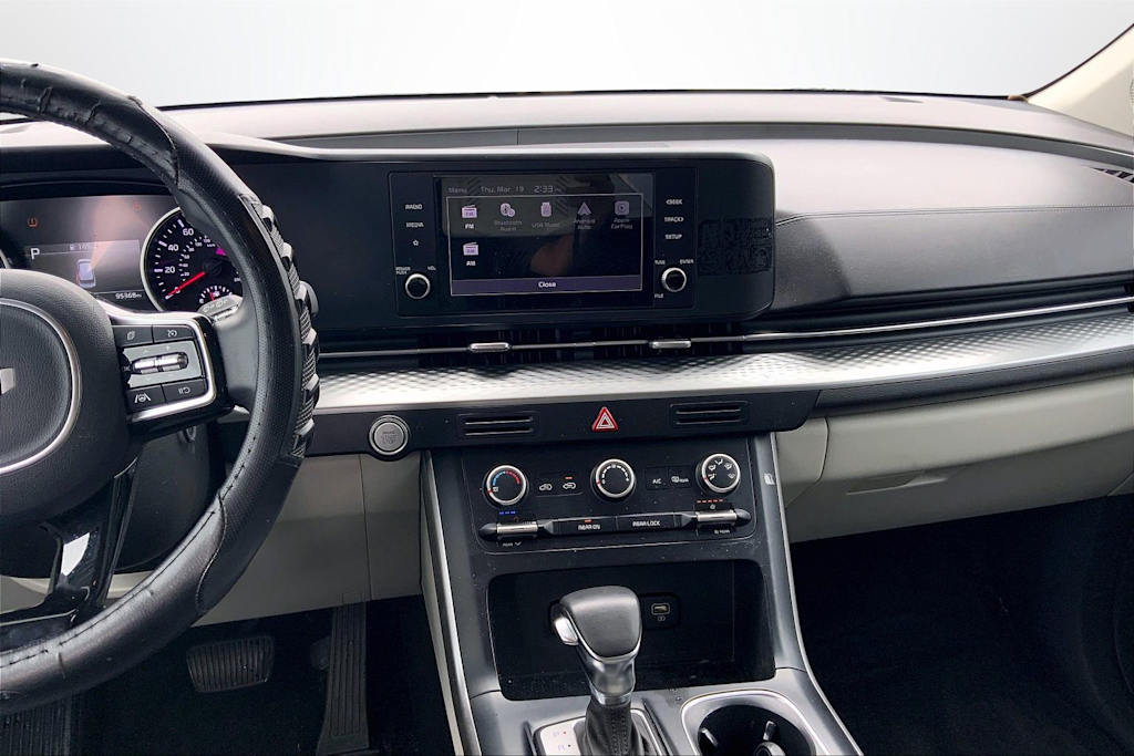 Thumbnail: 2023 Kia Carnival - 15