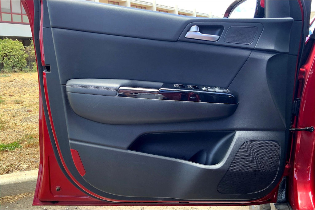 Thumbnail: 2022 Kia Sportage - 26