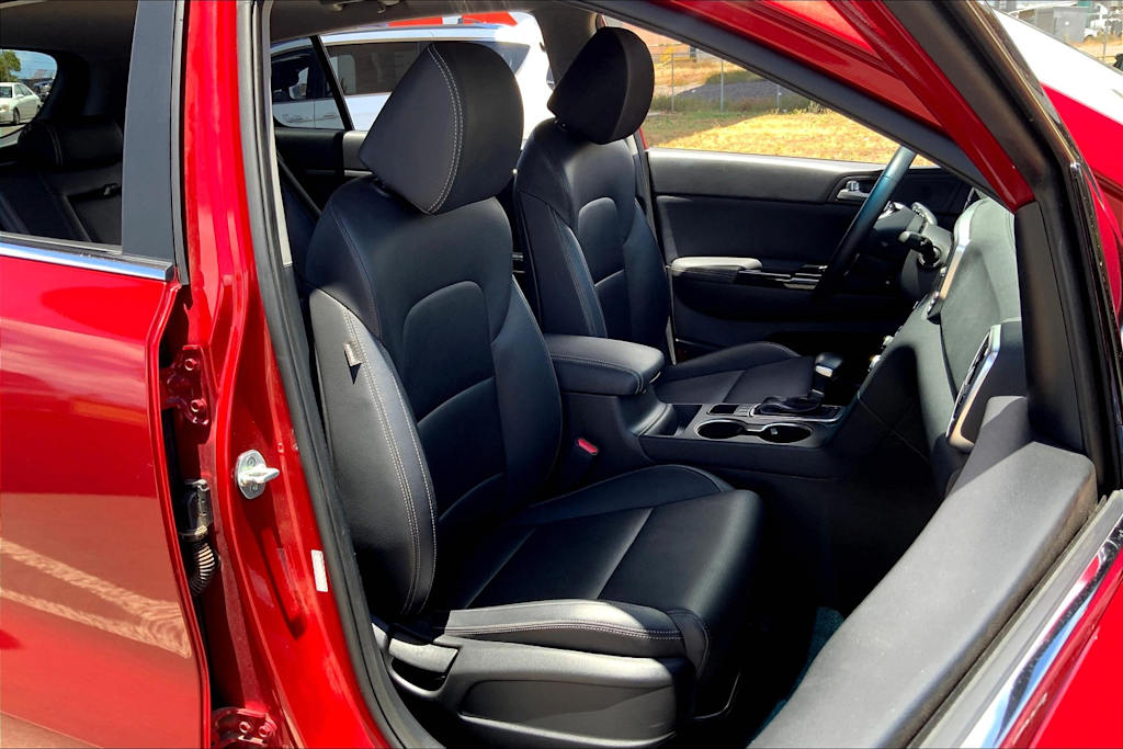 Thumbnail: 2022 Kia Sportage - 11