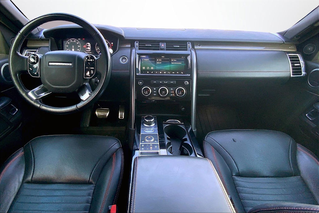 Thumbnail: 2020 Land Rover Discovery - 10