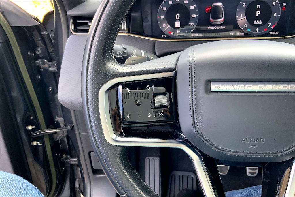 Thumbnail: 2023 Land Rover Range Rover Evoque - 25