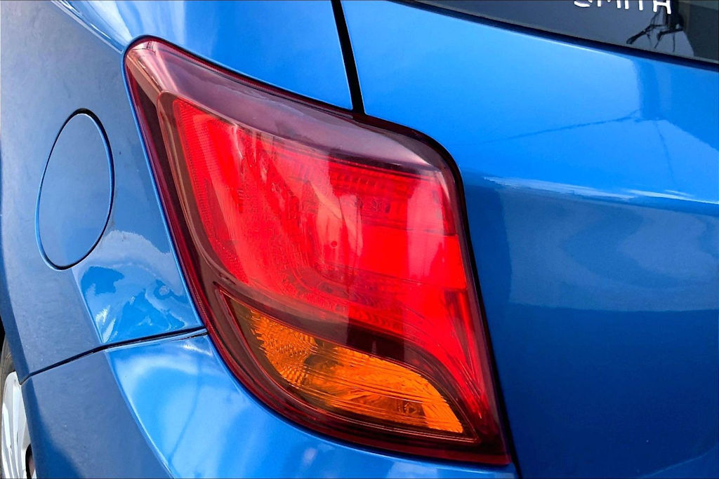 Thumbnail: 2016 Toyota Yaris - 30