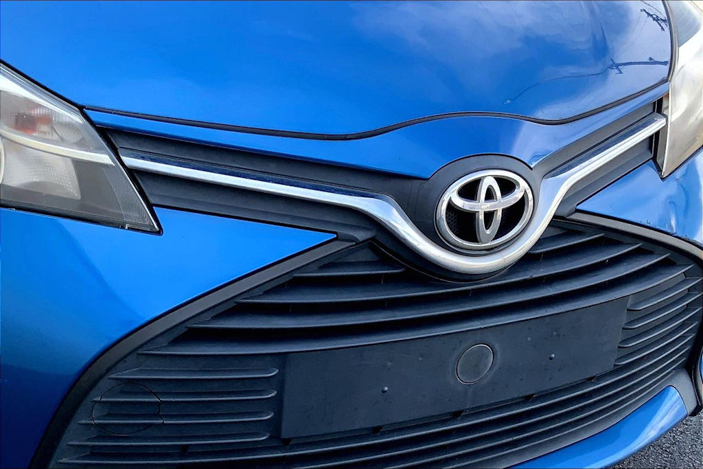 Thumbnail: 2016 Toyota Yaris - 31