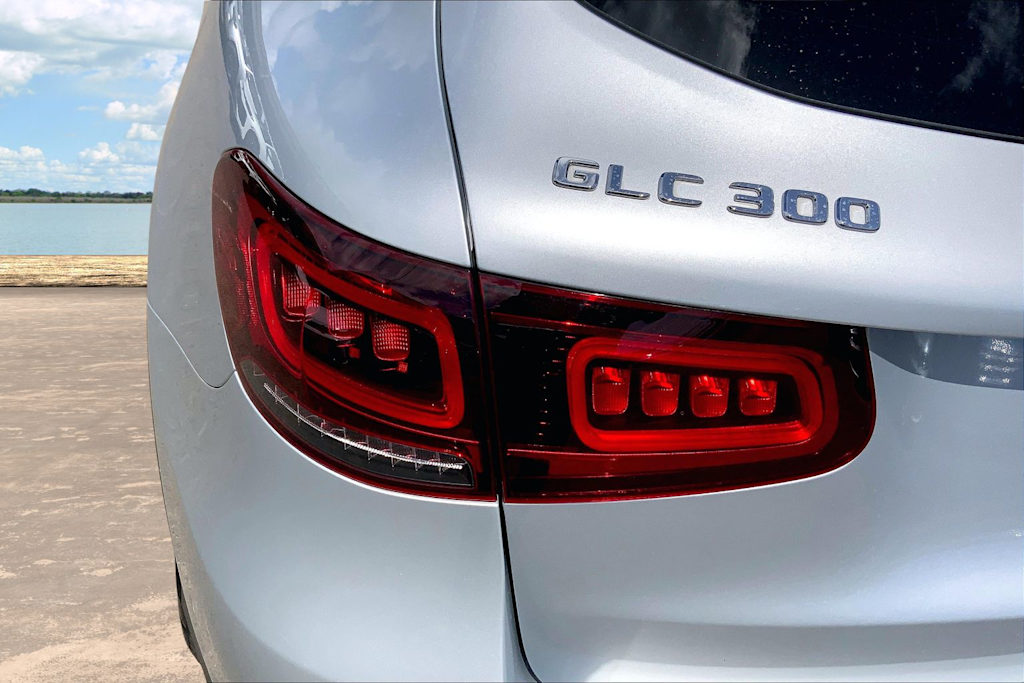 Thumbnail: 2020 Mercedes-Benz GLC - 32