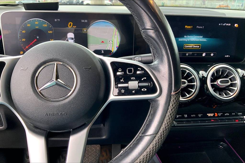 Thumbnail: 2021 Mercedes-Benz GLB - 25