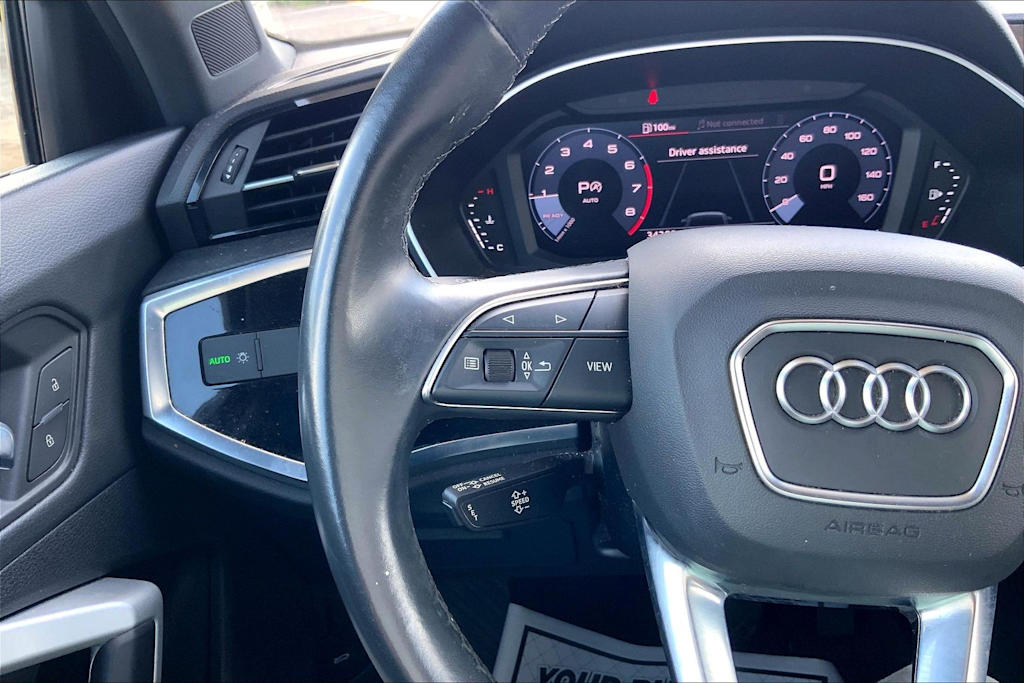 Thumbnail: 2021 Audi Q3 - 25
