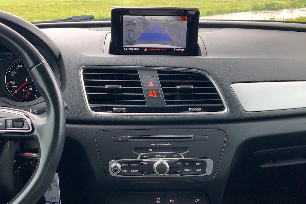 Thumbnail: 2018 Audi Q3 - 16