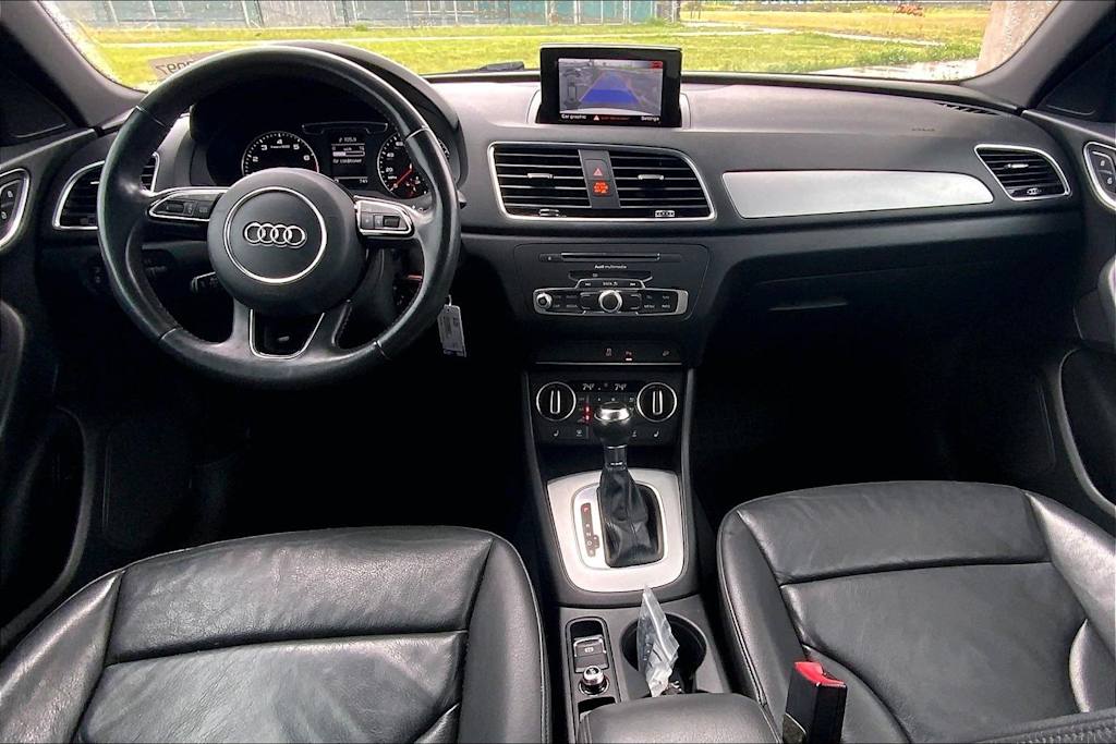 Thumbnail: 2018 Audi Q3 - 10