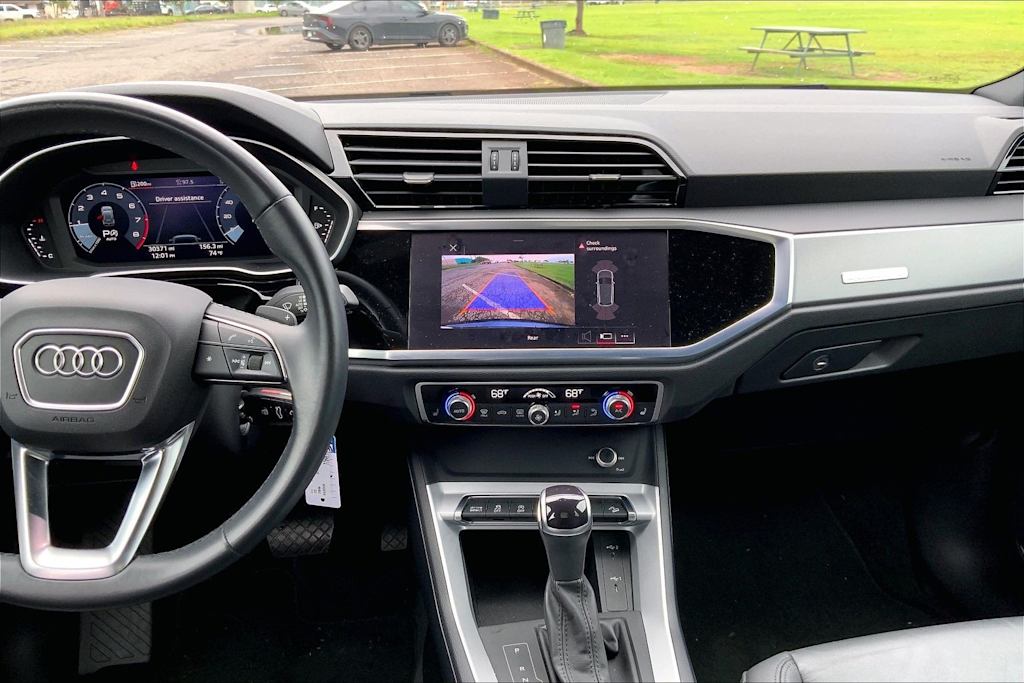 Thumbnail: 2022 Audi Q3 - 15