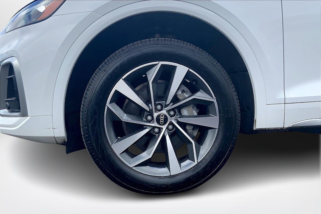 Thumbnail: 2024 Audi Q5 - 8