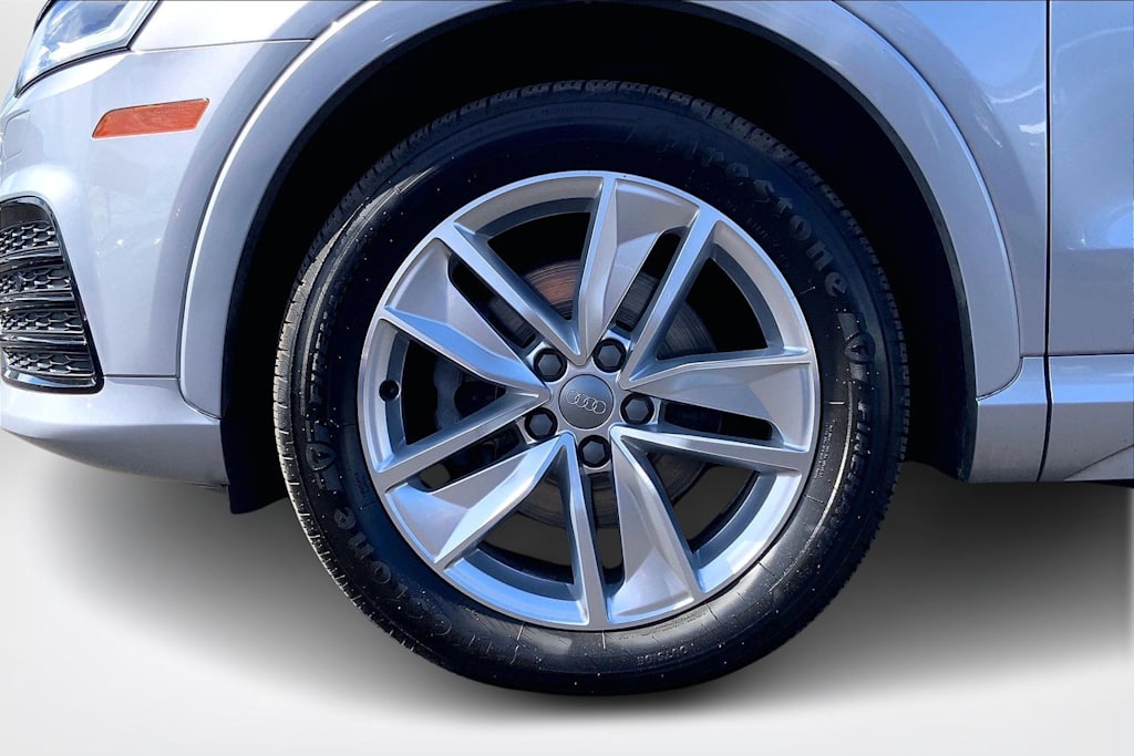 Thumbnail: 2018 Audi Q3 - 8