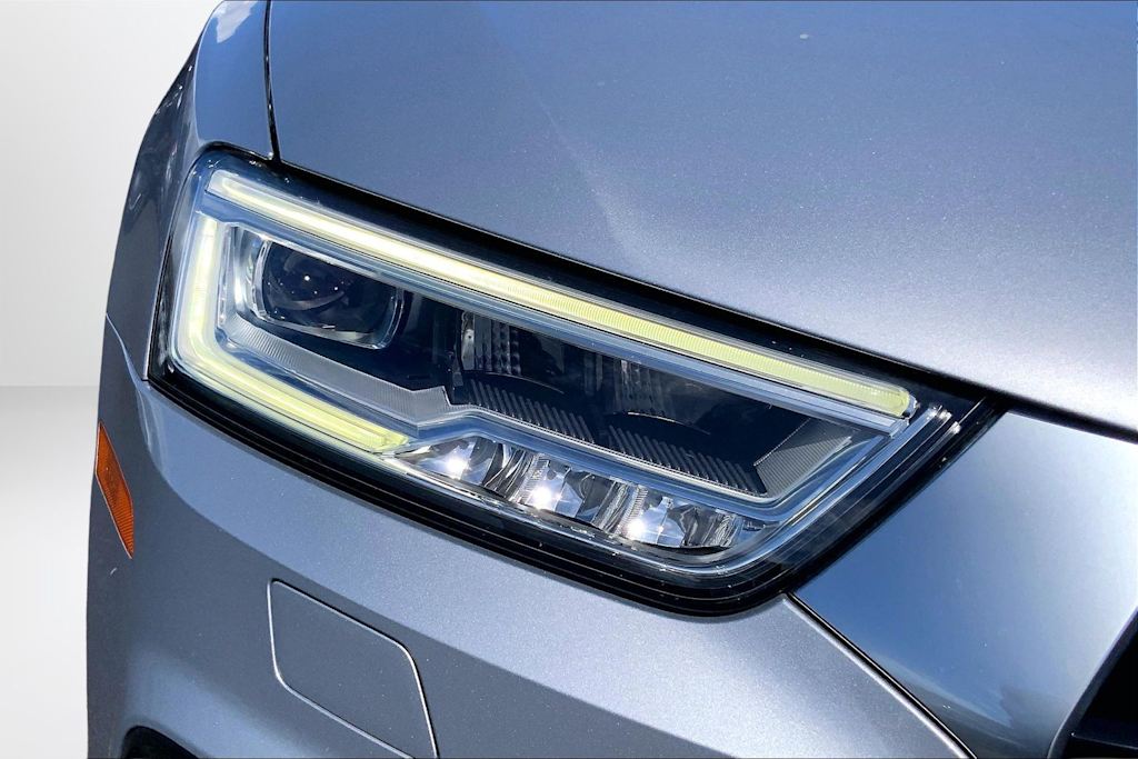 Thumbnail: 2018 Audi Q3 - 31