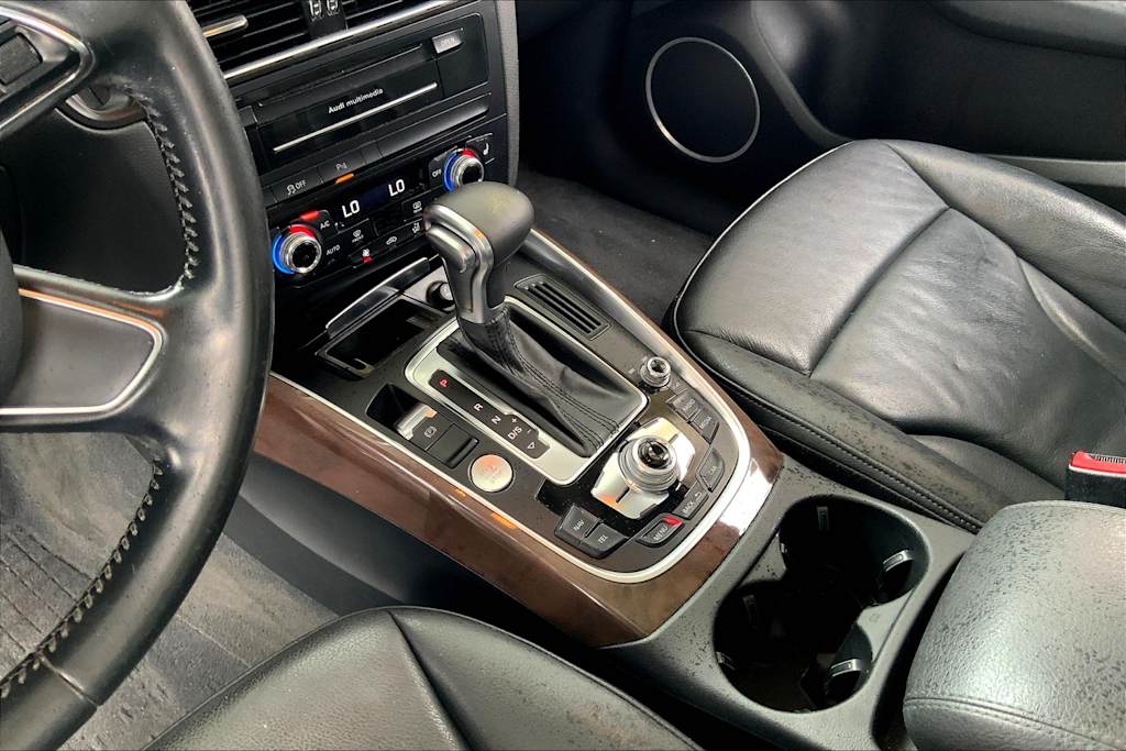 Thumbnail: 2016 Audi Q5 - 16
