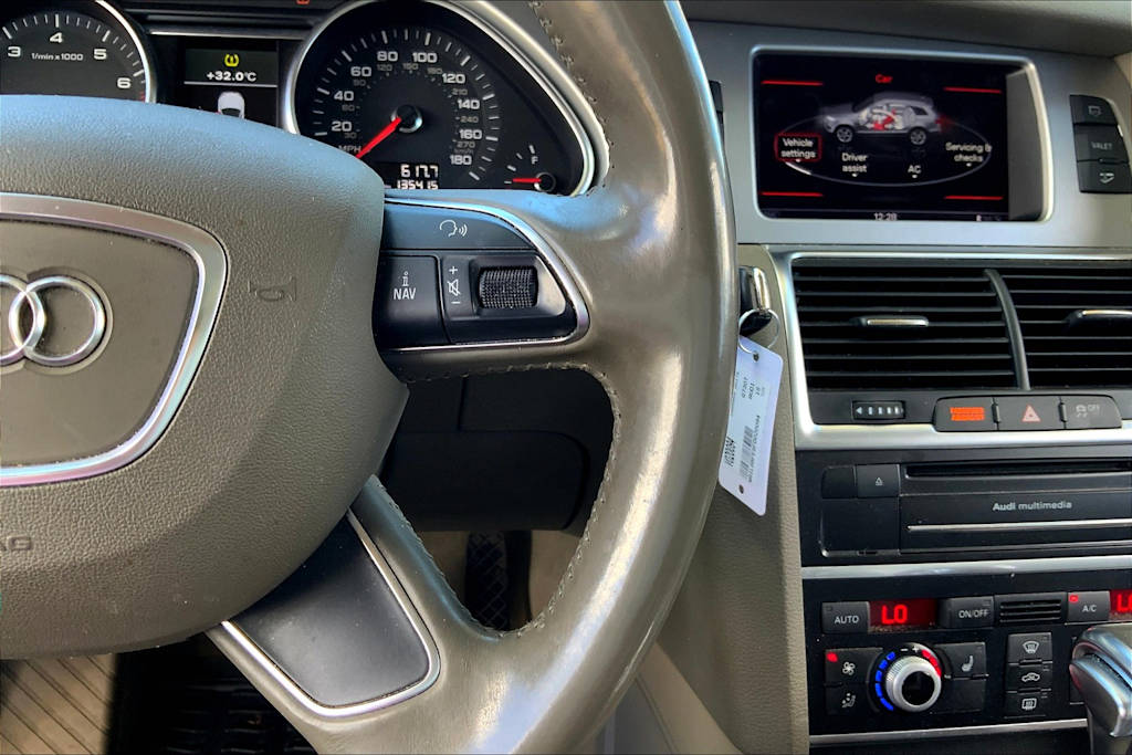 Thumbnail: 2015 Audi Q7 - 25