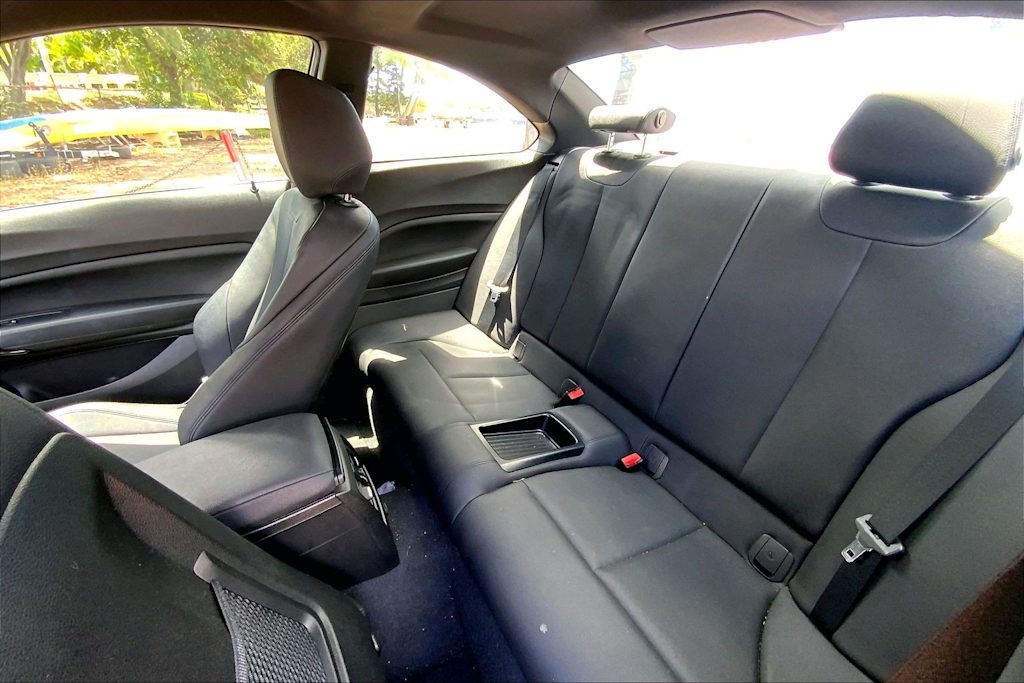 Thumbnail: 2016 BMW 2 Series - 12