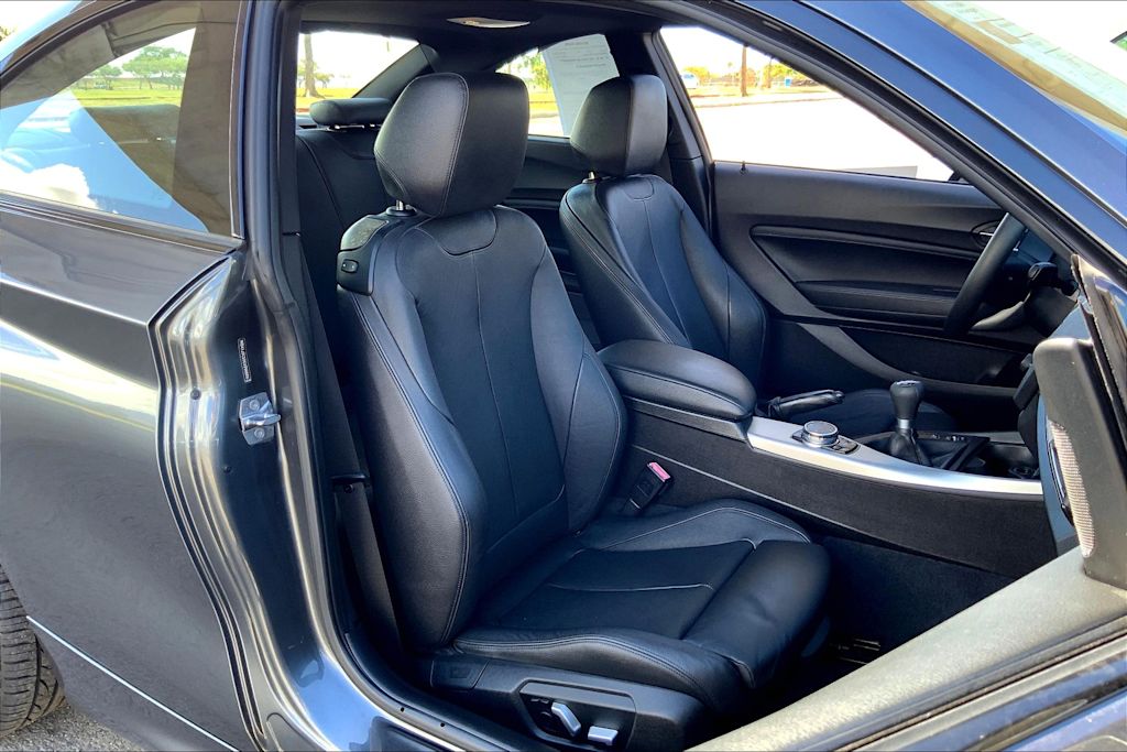 Thumbnail: 2016 BMW 2 Series - 11