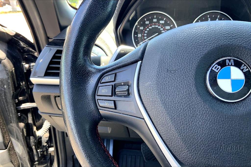Thumbnail: 2016 BMW 2 Series - 25