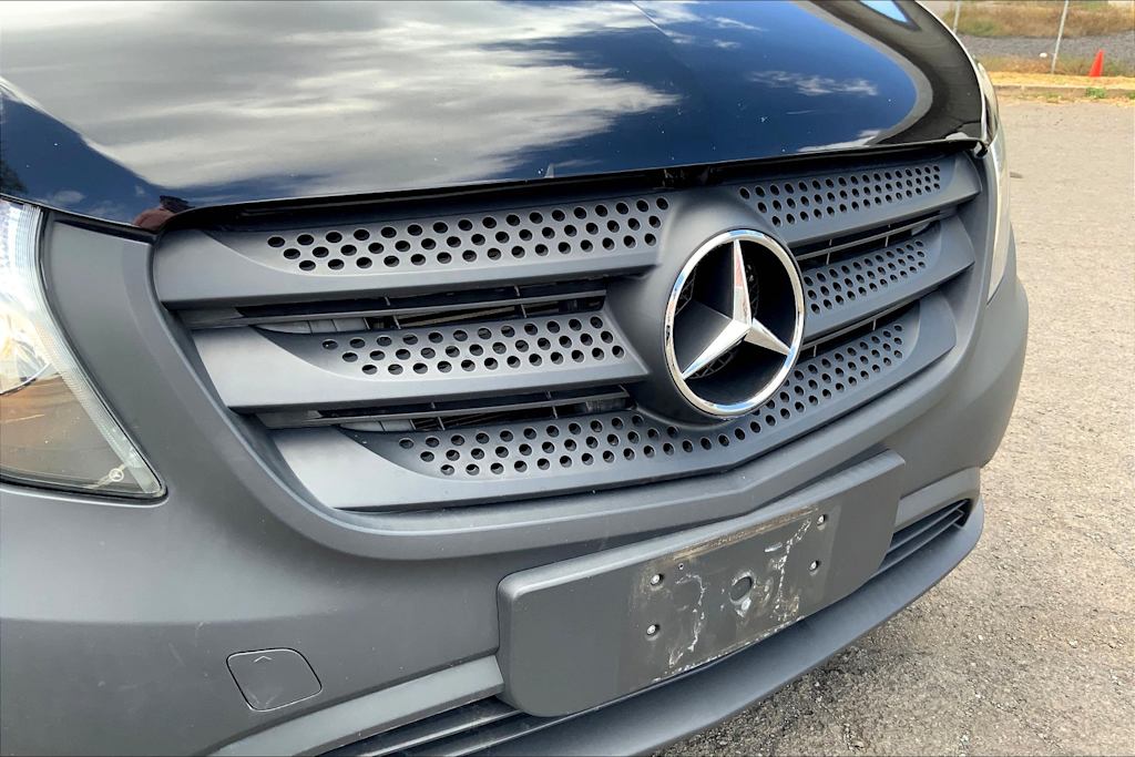 Thumbnail: 2018 Mercedes-Benz Metris - 32