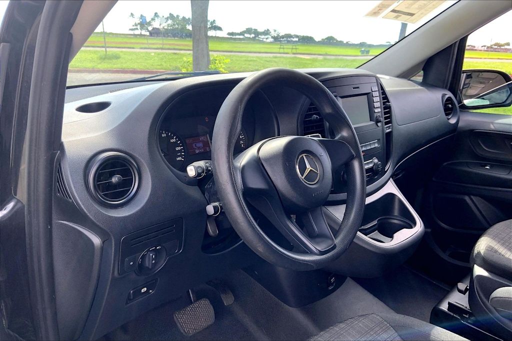 Thumbnail: 2018 Mercedes-Benz Metris - 2
