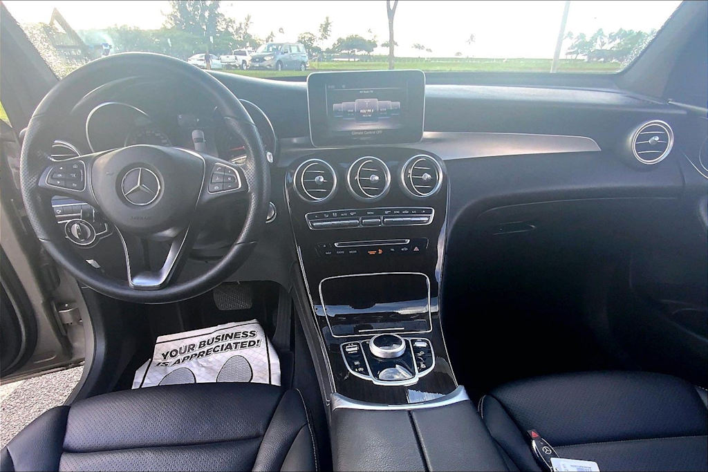 Thumbnail: 2019 Mercedes-Benz GLC - 9