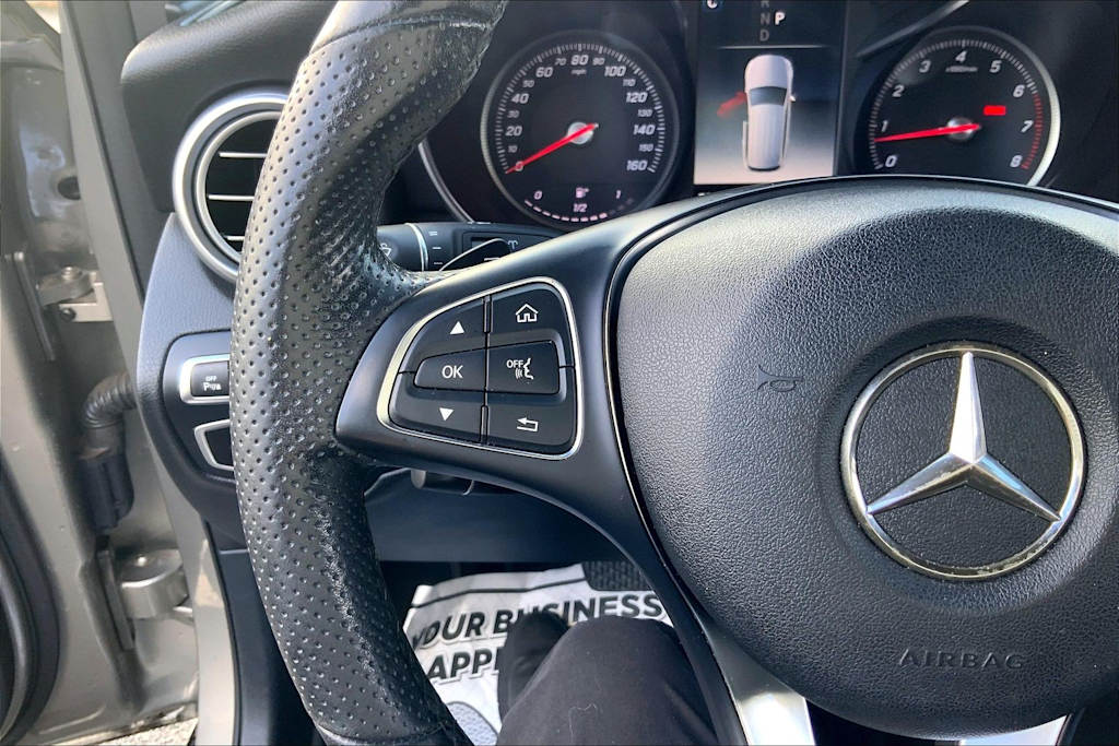 Thumbnail: 2019 Mercedes-Benz GLC - 23