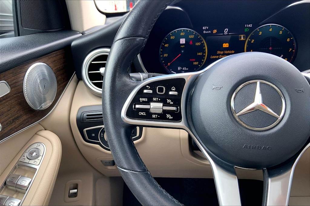 Thumbnail: 2020 Mercedes-Benz GLC - 24