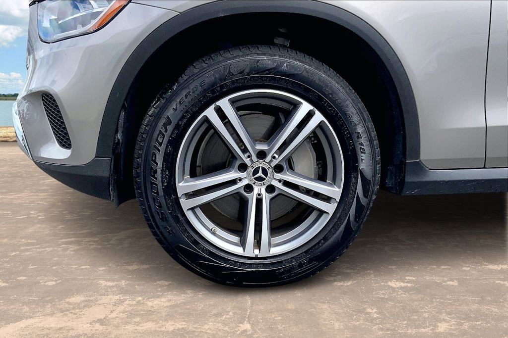 Thumbnail: 2020 Mercedes-Benz GLC - 8