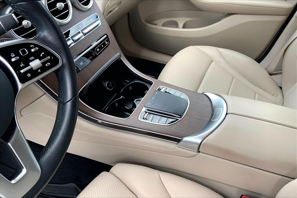 Thumbnail: 2020 Mercedes-Benz GLC - 17
