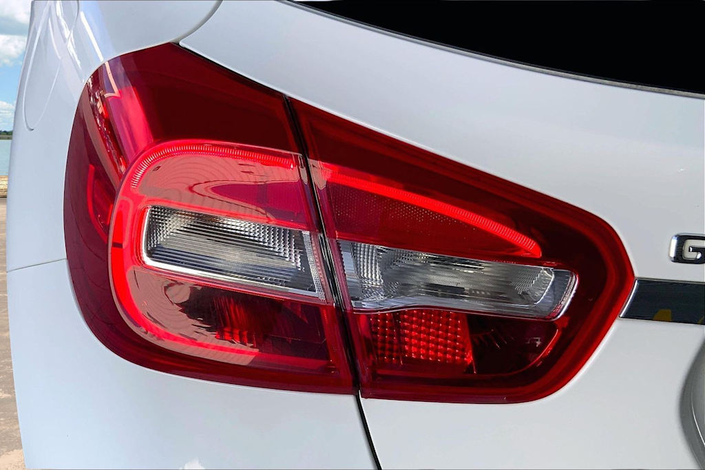 Thumbnail: 2019 Mercedes-Benz GLA - 32