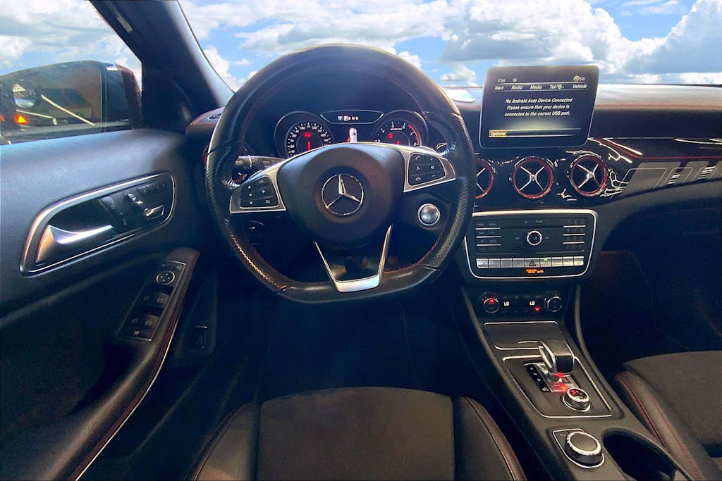 Thumbnail: 2018 Mercedes-Benz GLA - 13