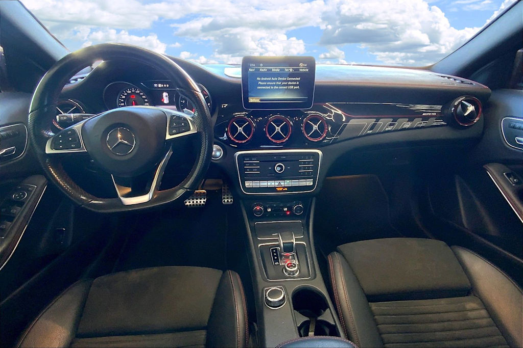 Thumbnail: 2018 Mercedes-Benz GLA - 9