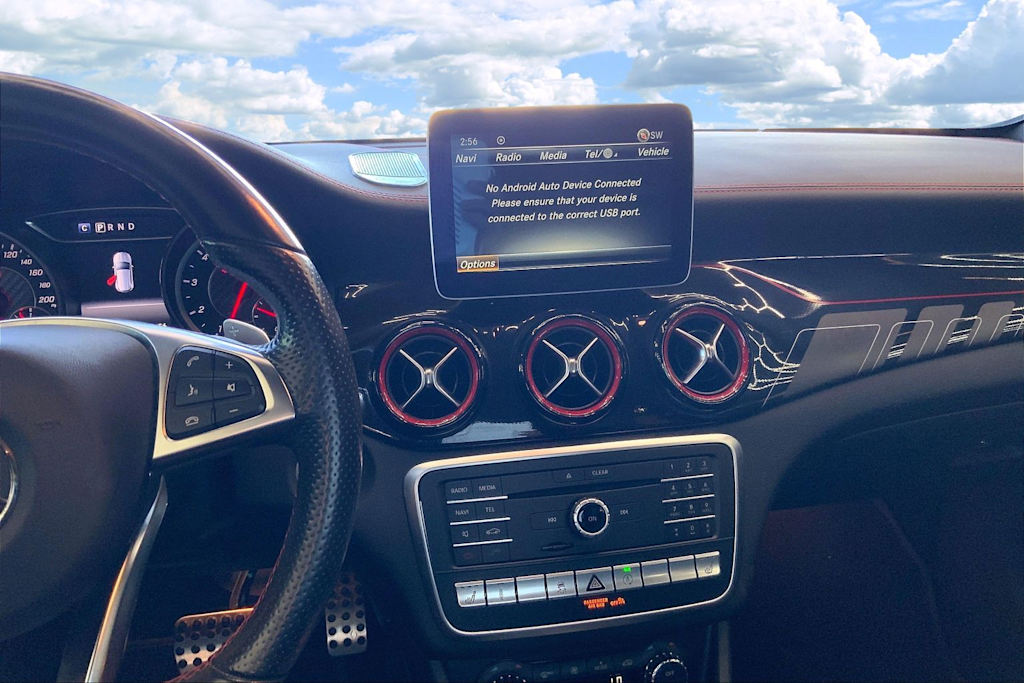 Thumbnail: 2018 Mercedes-Benz GLA - 15