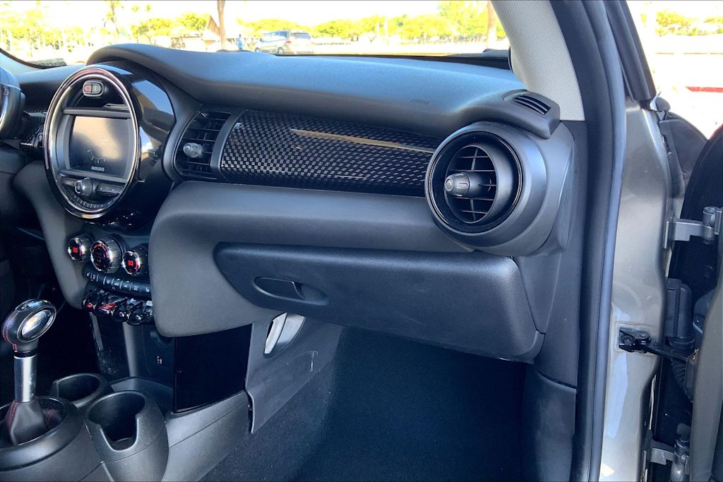 Thumbnail: 2019 MINI Cooper - 23
