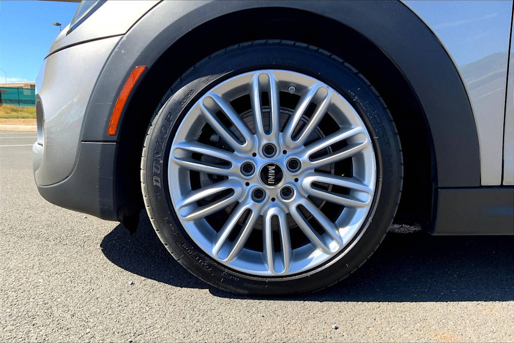 Thumbnail: 2019 MINI Cooper - 8