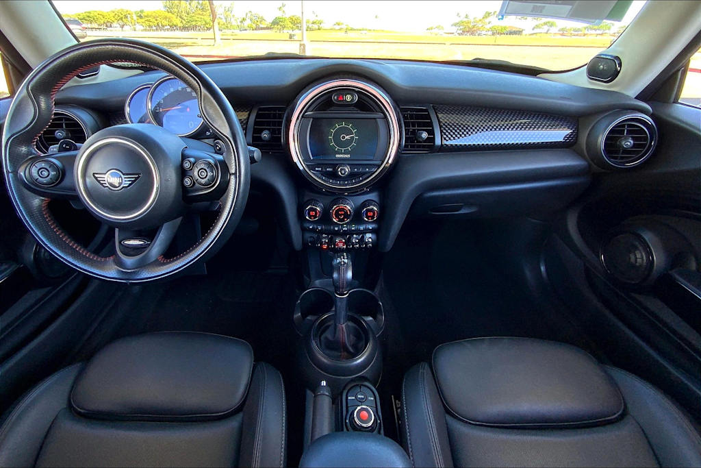 Thumbnail: 2019 MINI Cooper - 9