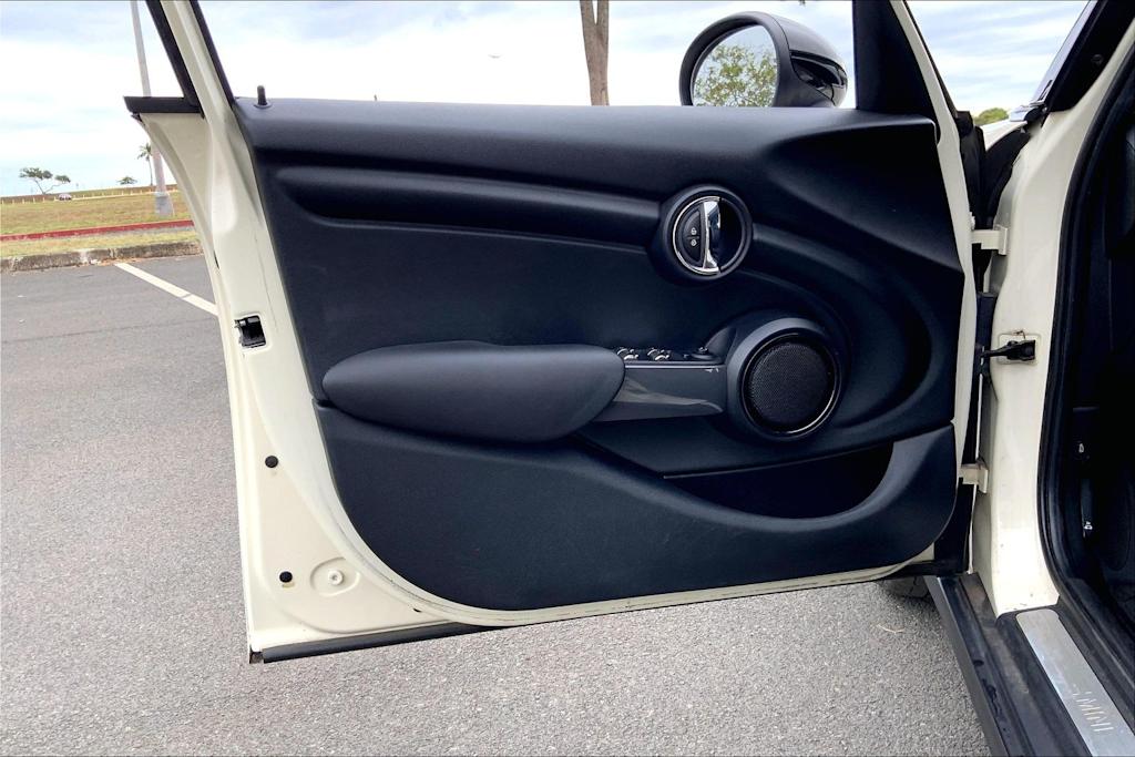 Thumbnail: 2017 MINI Cooper - 26