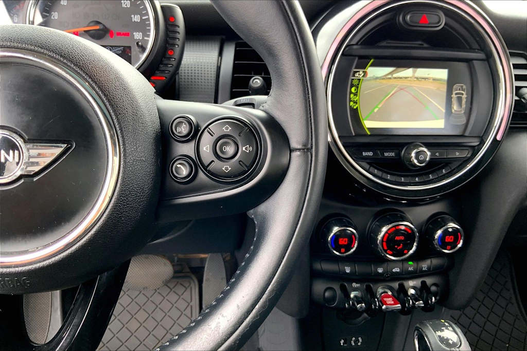 Thumbnail: 2017 MINI Cooper - 25