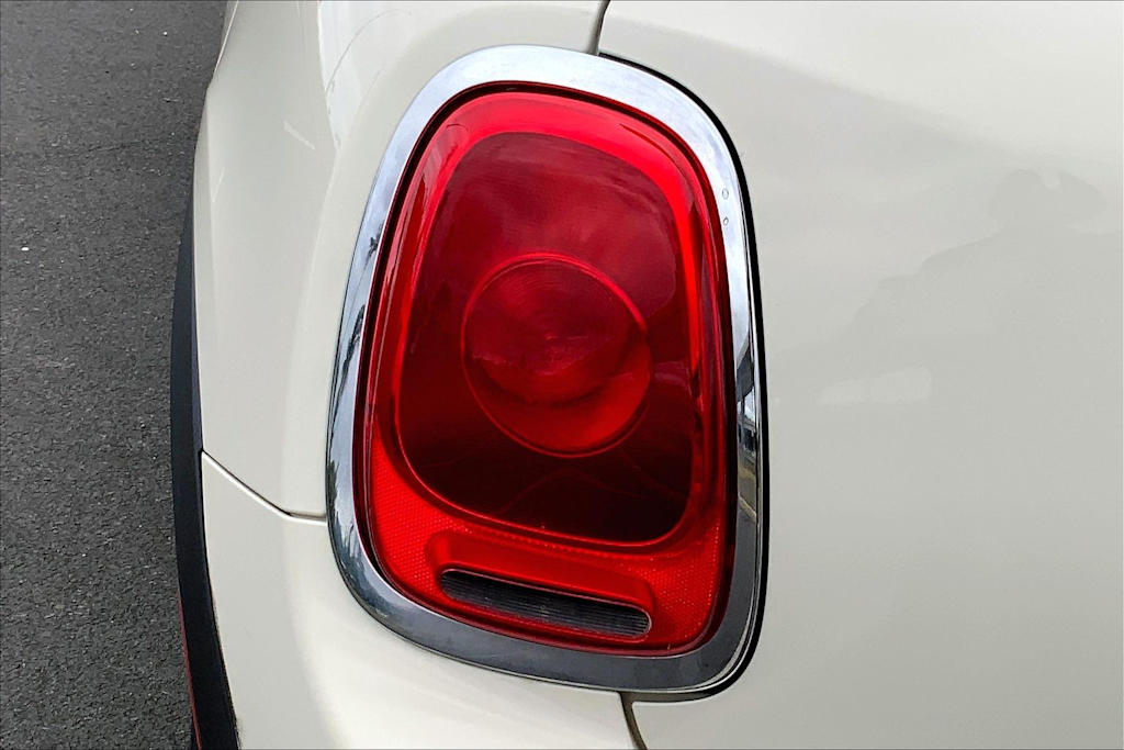 Thumbnail: 2017 MINI Cooper - 30