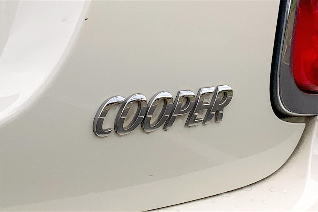 Thumbnail: 2017 MINI Cooper - 7