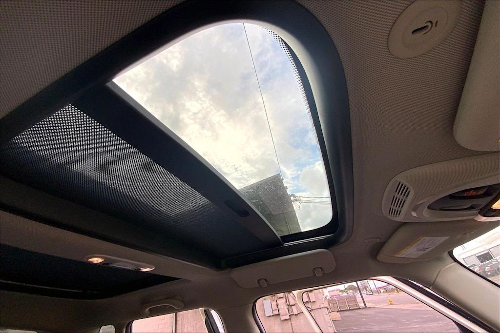 Thumbnail: 2017 MINI Cooper - 28