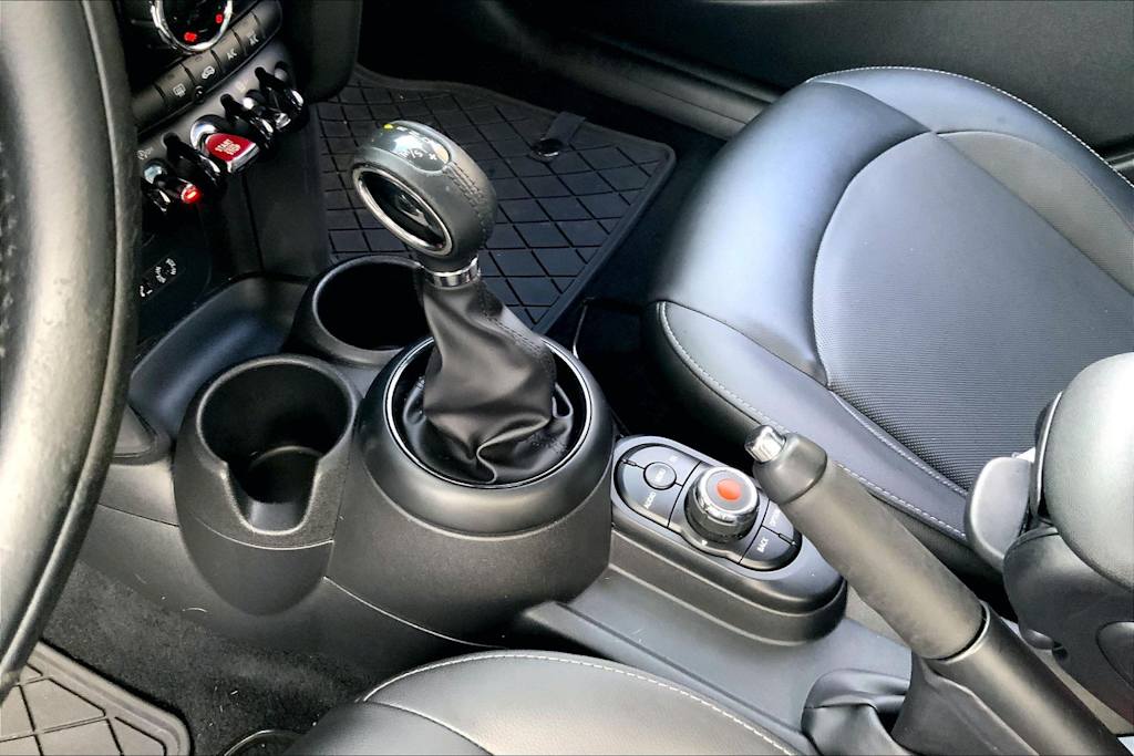 Thumbnail: 2017 MINI Cooper - 15